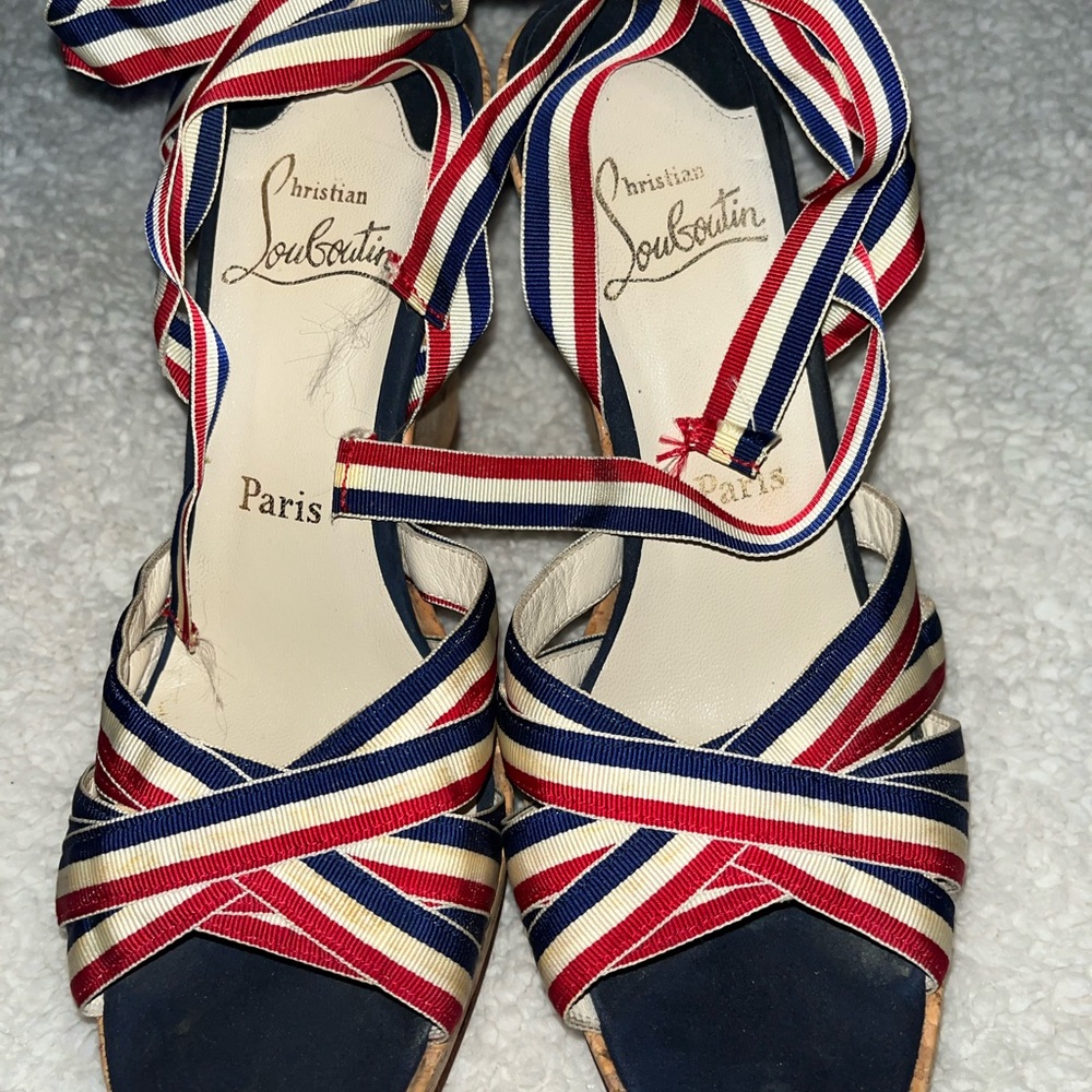 Christian Louboutin Pre-Owned Wedges size 39 - Picture 3 of 6